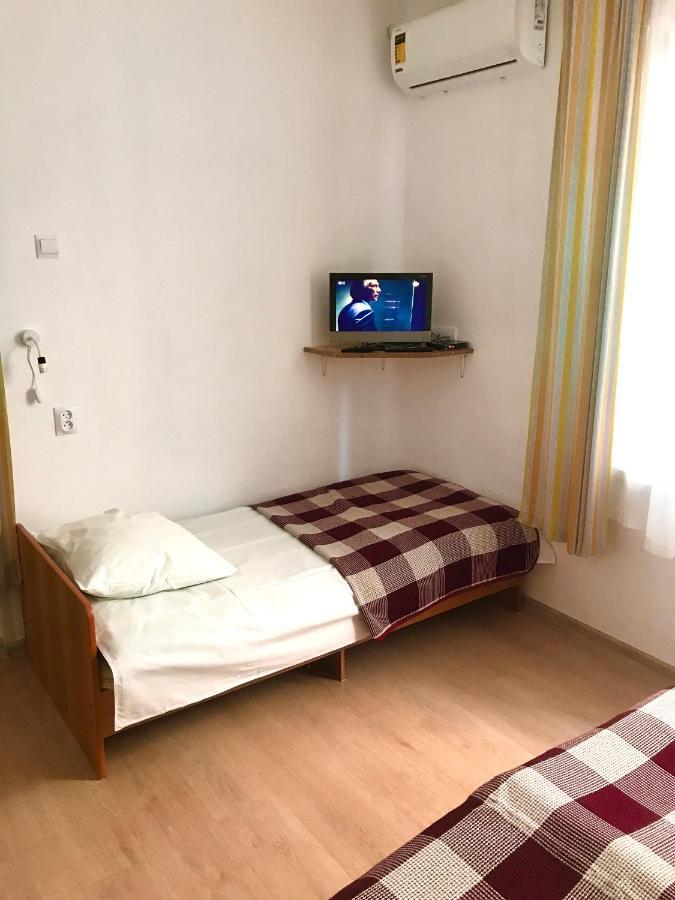 Частный Дом У Моря Gagra Exterior foto